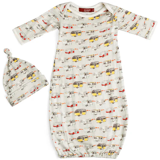 MilkBarn Newborn Gown & Hat