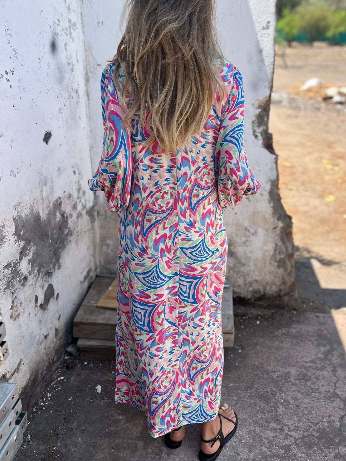 Rosa Clothing V-Neck Abstract Prints & Pockets Maxi Dress
