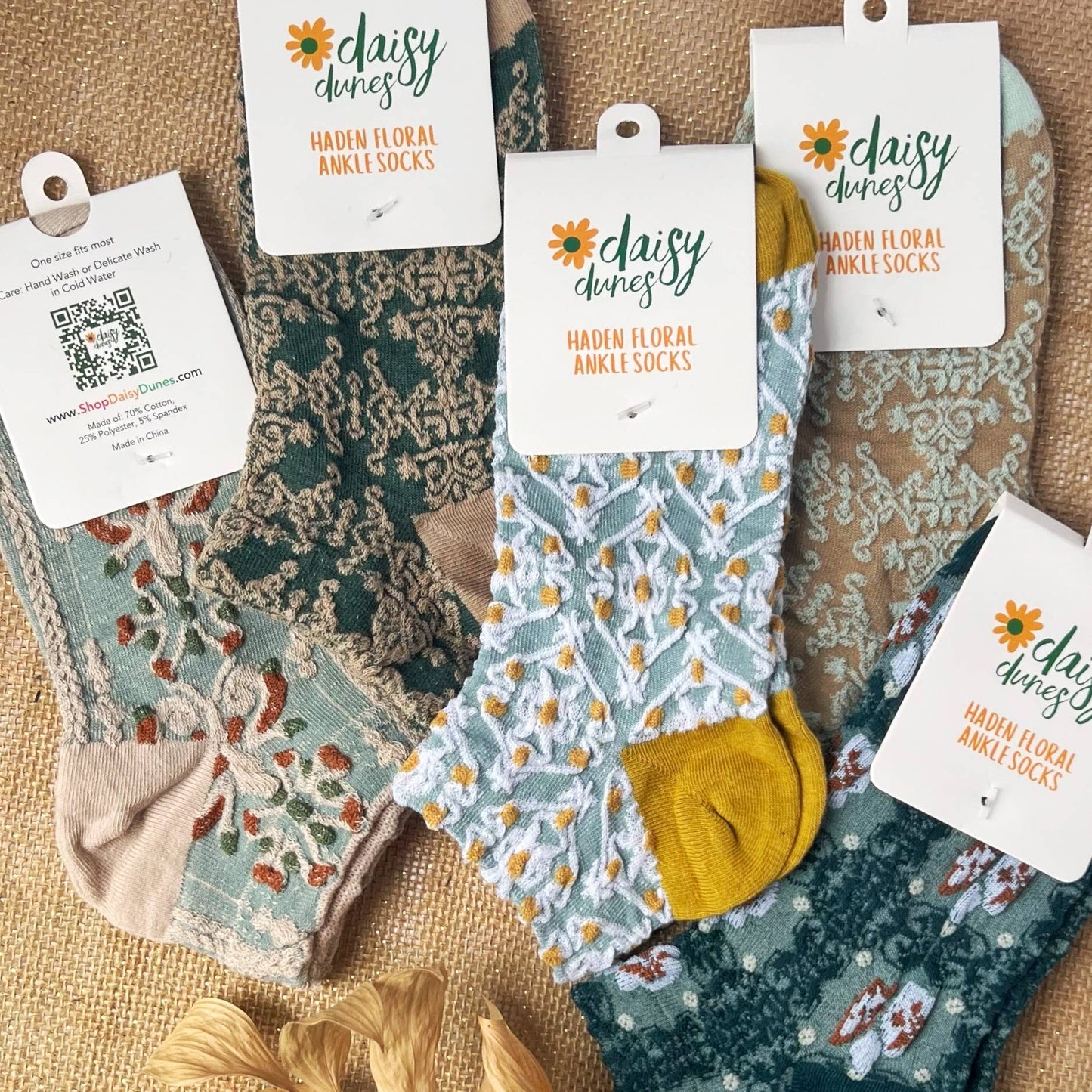Daisy Dunes Bohemian Spring Floral Ankle Socks - Lace Haden Socks