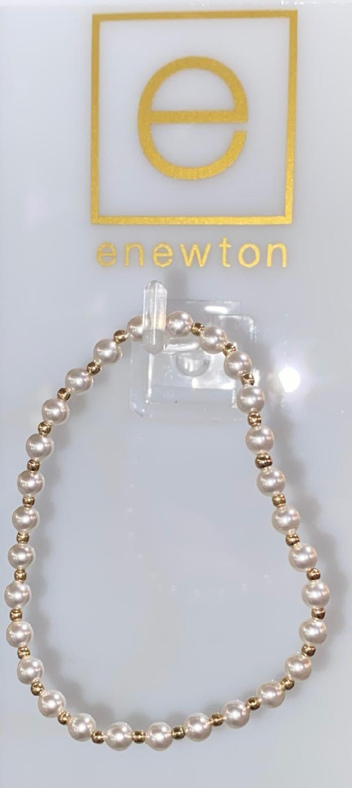 enewton Pearl Bracelet